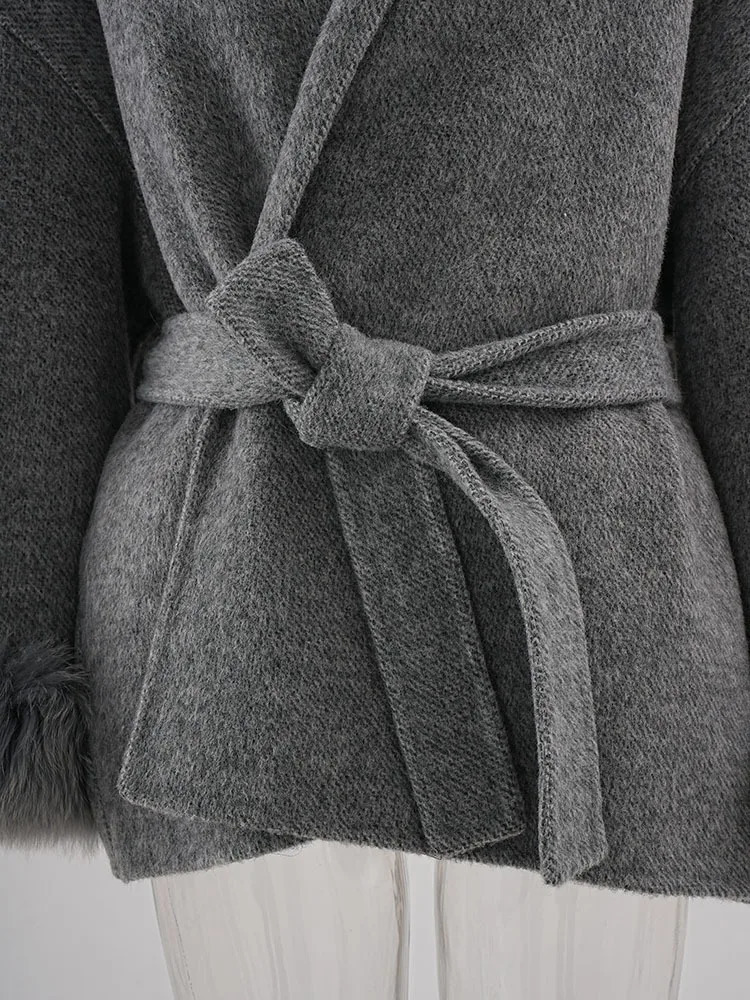 EOEN Fashion Womens Brown Wool With Notched Collar Loose Waist Belt Fury Long Short Sleeved Blended Coat Autumn/Winter 2025 Collection