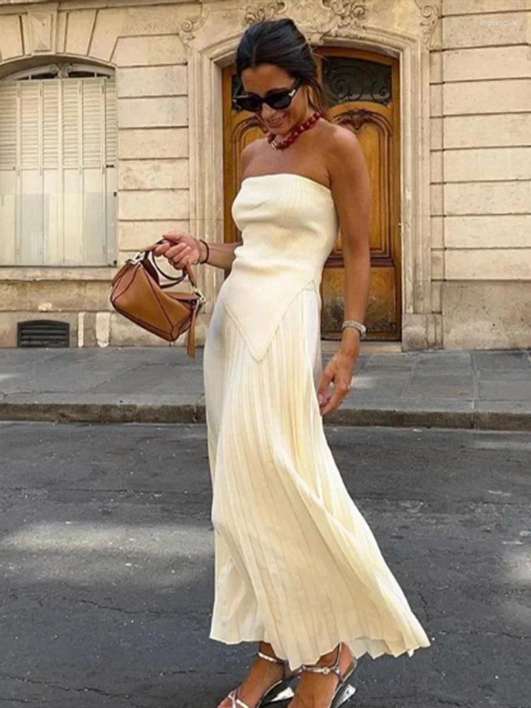 Strapless Tank Top Pleated Skirt Suit: Sexy 2-Piece 2024 Summer Women's Outfit Set
