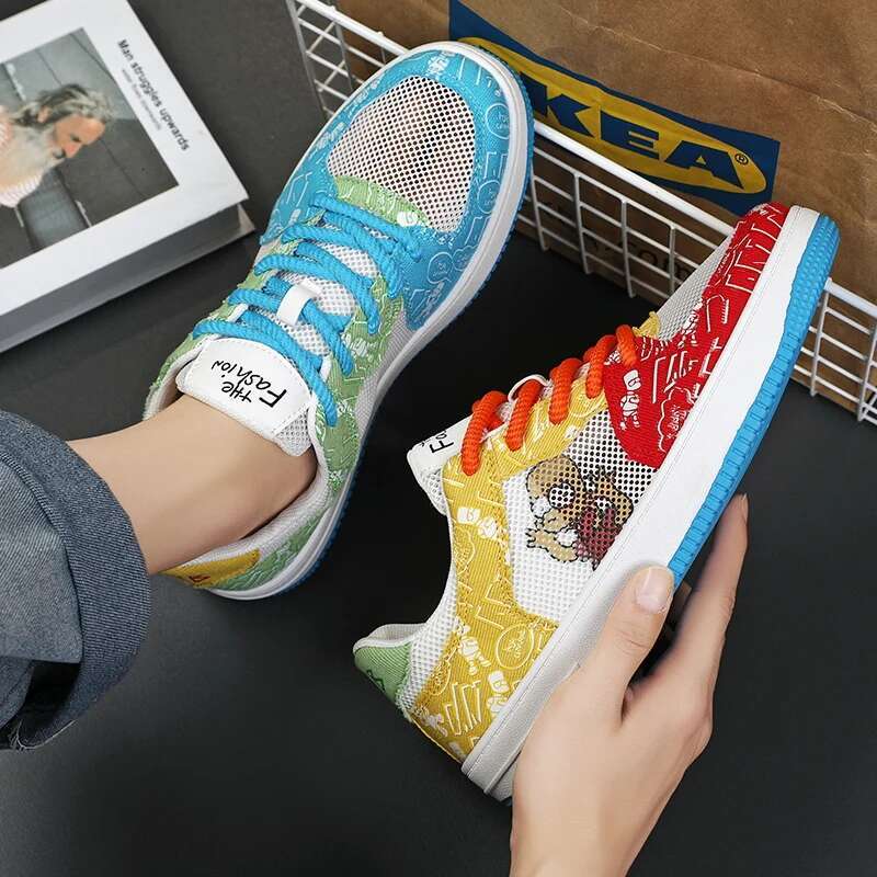 New Summer Breathable Versatile Mesh Sports for Men Women Fashionable and Personalized Couple Running Shoes