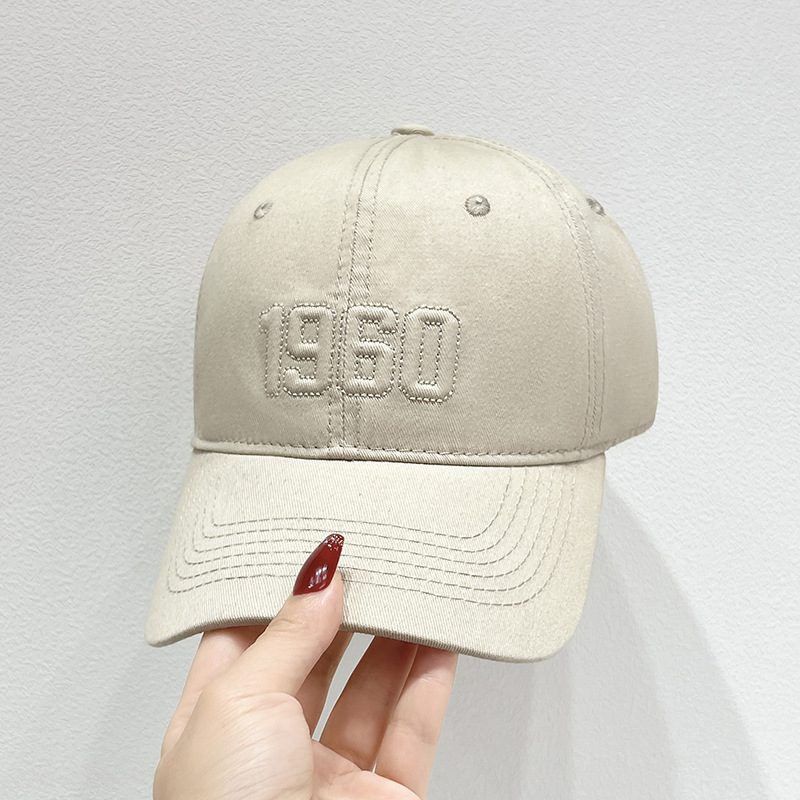 Fashion New Designer Baseball caps hat Men Women fitted hats Luxury embroidered baseball cap Sun Hats Adjustable cap Free shipping Q-2