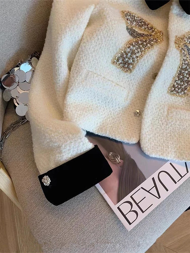 Spring Autumn Beading Tweed Cardigan Coat Jacket Office Lady Singlebreasted Elegant Outerwear For Women Loose Overcoat 241111