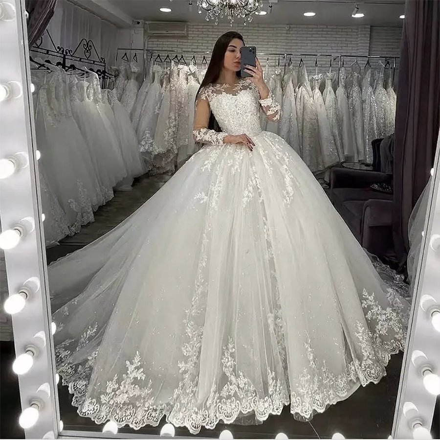 Ivory Illusion Long Sleeves Wedding Dresses 2024 Princess Lace Appliques Beading Ball Gown Bridal Gowns Vestido De Noiva