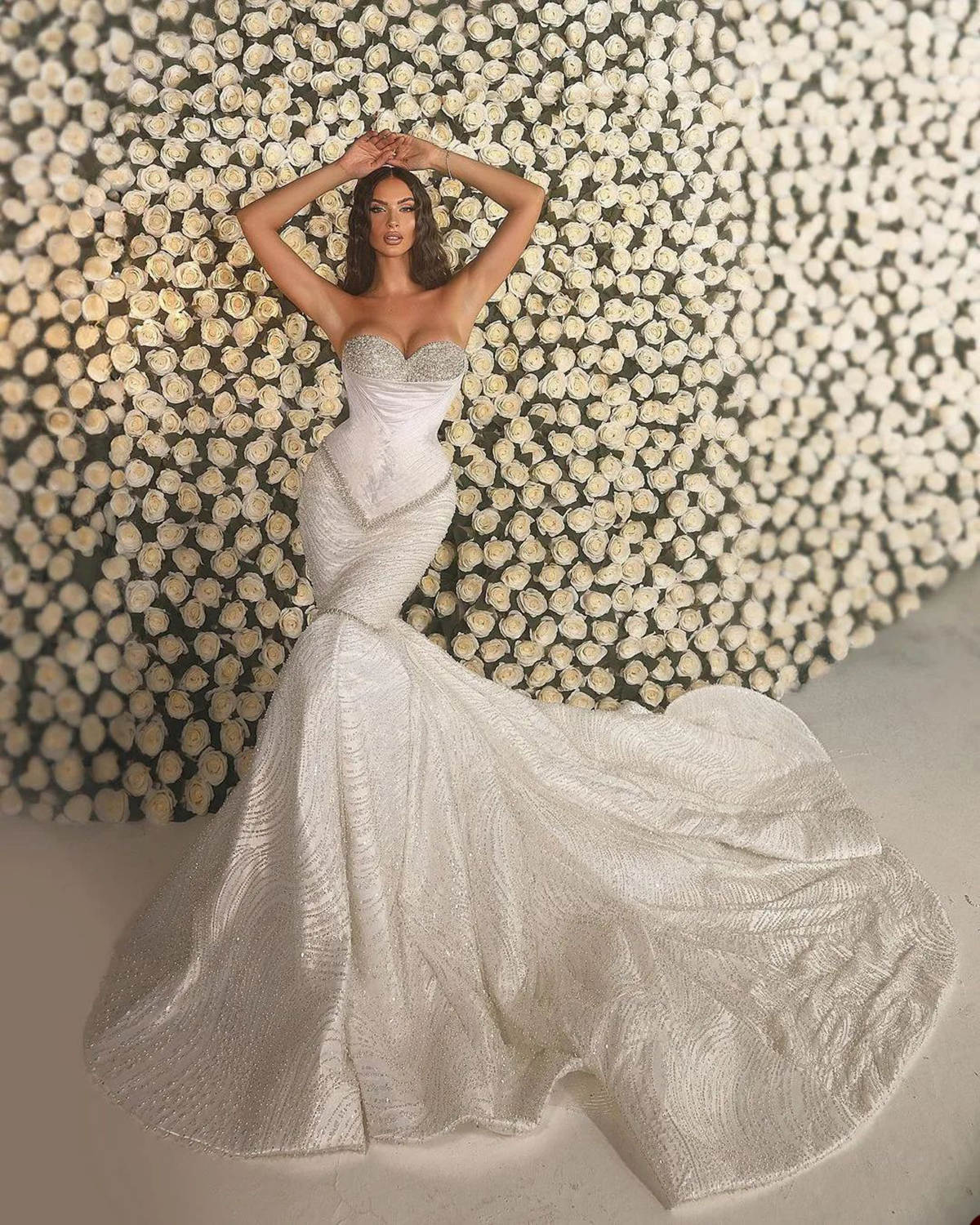 Luxury Mermaid Wedding Dresses Sweetheart Neck Long Sleeves Bridal Gown Pearls Sequins Sweep Train Customized Dress vestidos de novia