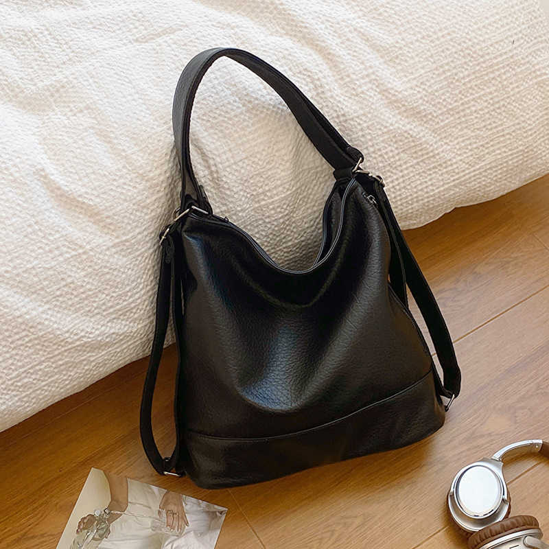 Tote Bag For Women 2024 New Versatile Luxury High Capacity Commuting Backpack Autumn/Winter Outing Backpack