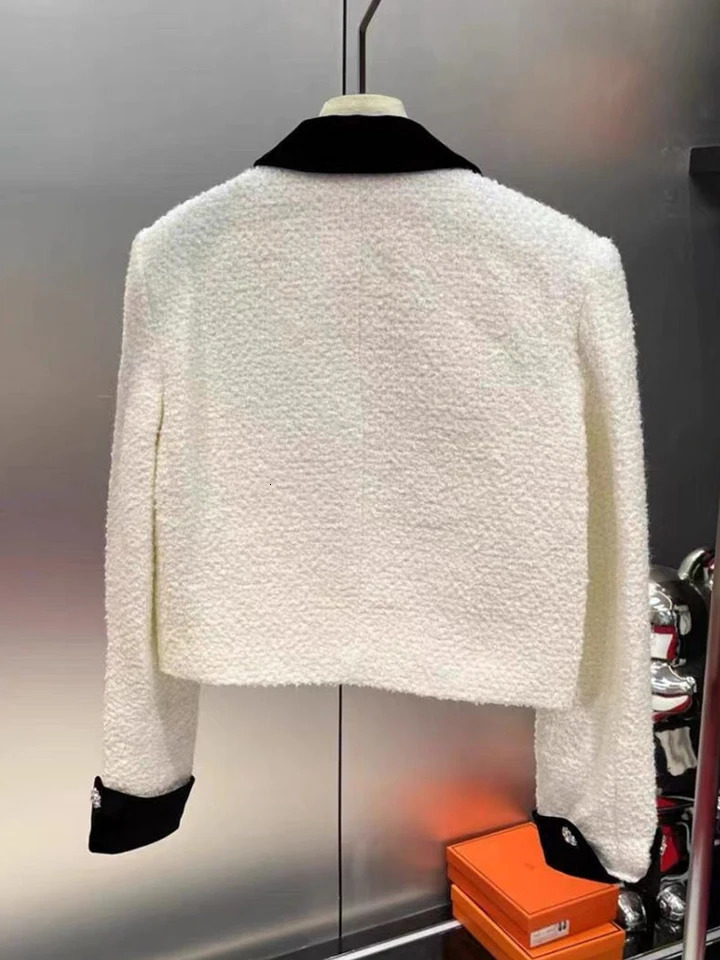 High Quality French Vintage Small Fragrance Tweed Jackets For Women Autumn Winter Fashion Bow Patchwork Coat y Outwear 241111