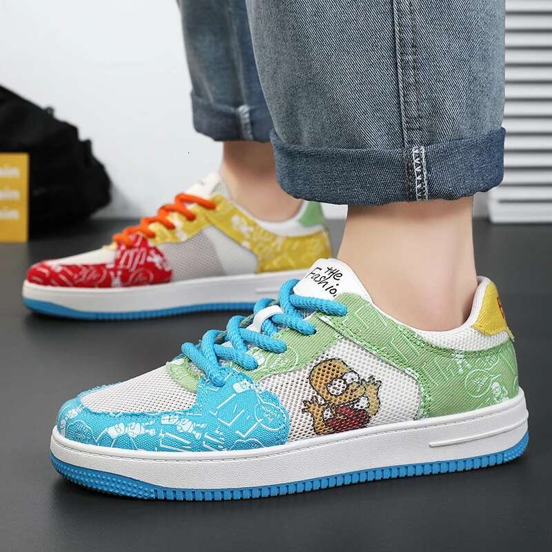 New Summer Breathable Versatile Mesh Sports for Men Women Fashionable and Personalized Couple Running Shoes