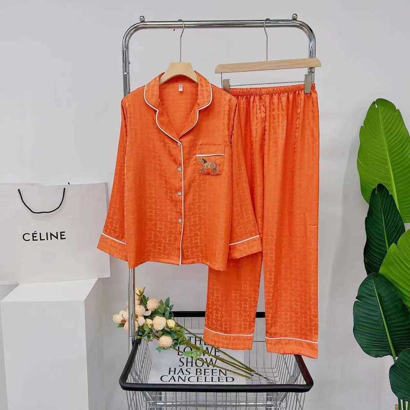 Women's Sleepwear Designer pajamas embroidery ice silk home clothes jacquard letter brand long sleeved pajamas short sleeved summer new set