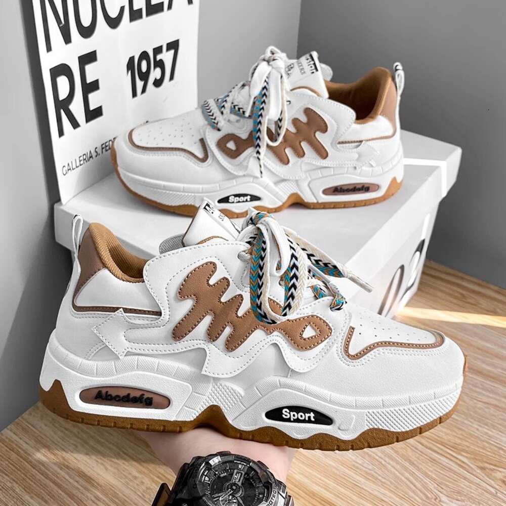 Men's Shoes, Autumn Versatile Brand, High-End Board With Thick Soles And Elevated Inner Height, Little White Trendy Shoes
