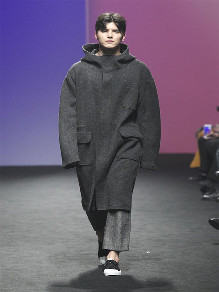 Men's Hooded Woolen Coat Autumn And Winter New Loose Gray Youth Leisure Hooded Simple Long Coat