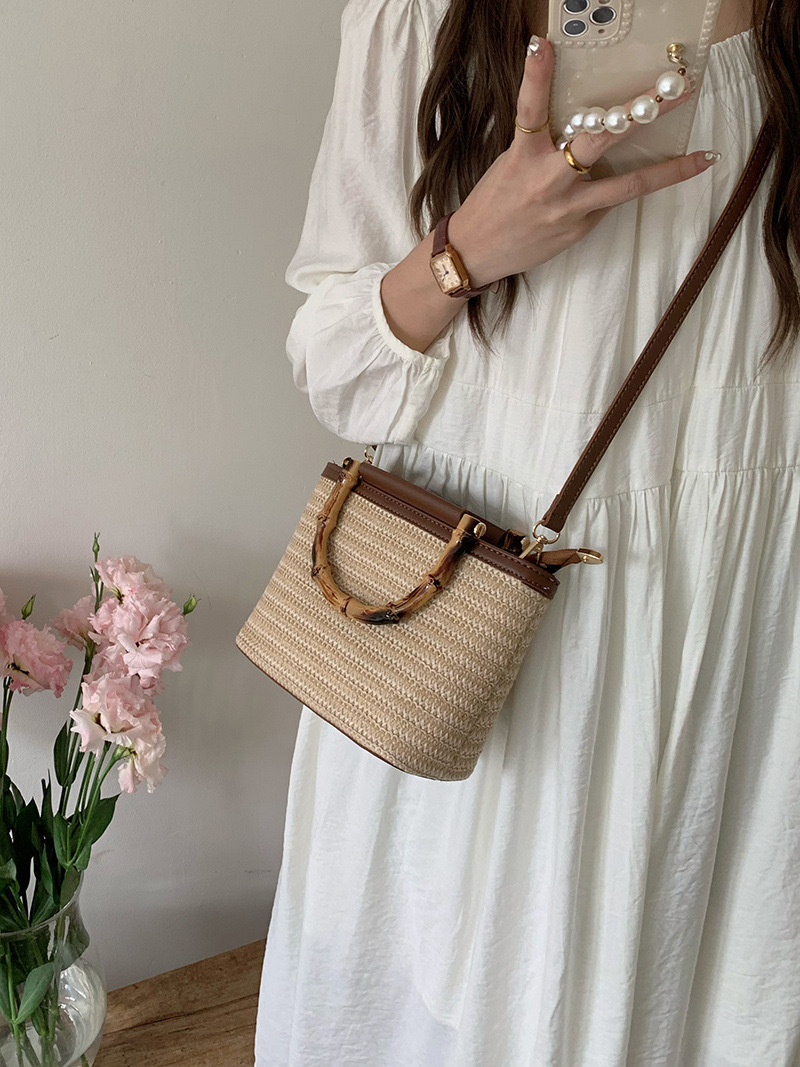 Handbags: Designer Straw Handbags Summer, Lightweight Shoulder Bag, Versatile Woven Tote for Women, Ideal Beach & Everyday Use