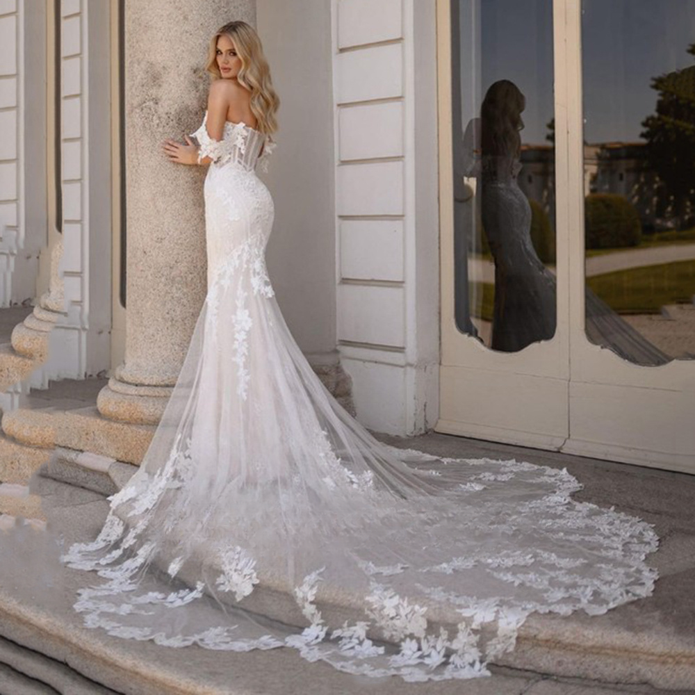 luxury satin lace Ball Gown Wedding Dresses new Bridal Gowns Sheer sweatheart Neck Lace embroidery Sequins Plus Size Robe De Mariee Custom Made plus s