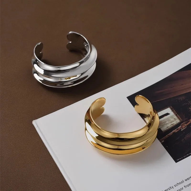 HUANZHI double-layer wave smooth short and chubby metal bracelet open bracelet suitable for women and women 241108