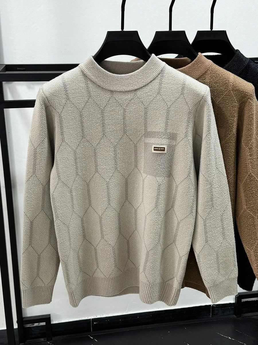High Quality Luxury mens knitted sweater with plain neck jacquard thickened warm plow winter new style simple and fashionable version suitable for men
