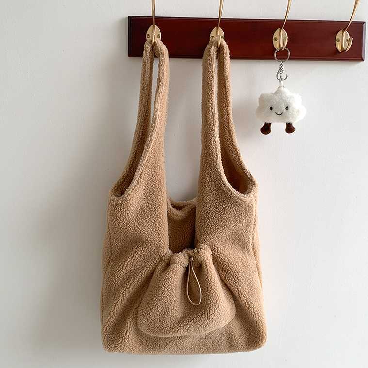 Lamb Fleece Shoulder Bag, Women's Versatile Large Capacity Autumn/Winter Cute Plush Tote Bag, Lazy Style Shopping Bag 241115