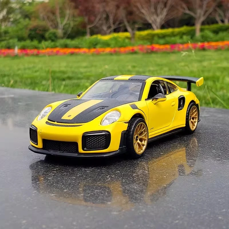 1:32 Porsche 911 GT2 RS Supercar Alloy Car Diecasts & Toy Vehicles Car Model Sound and light Pull back Car Toys For Kids Gifts