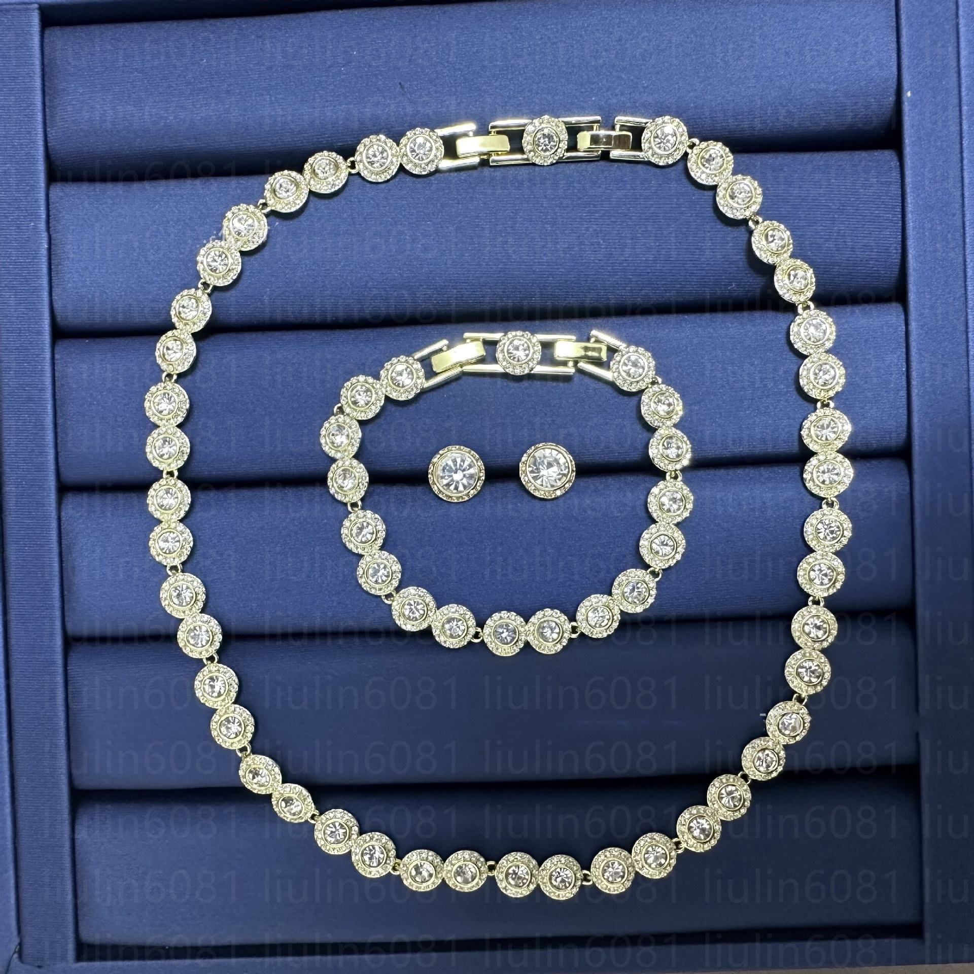 Designer jewelry for woman man Rings A set of crystal diamonds jewelry, round buttons, full diamond necklace, bracelet, earrings,with blue box
