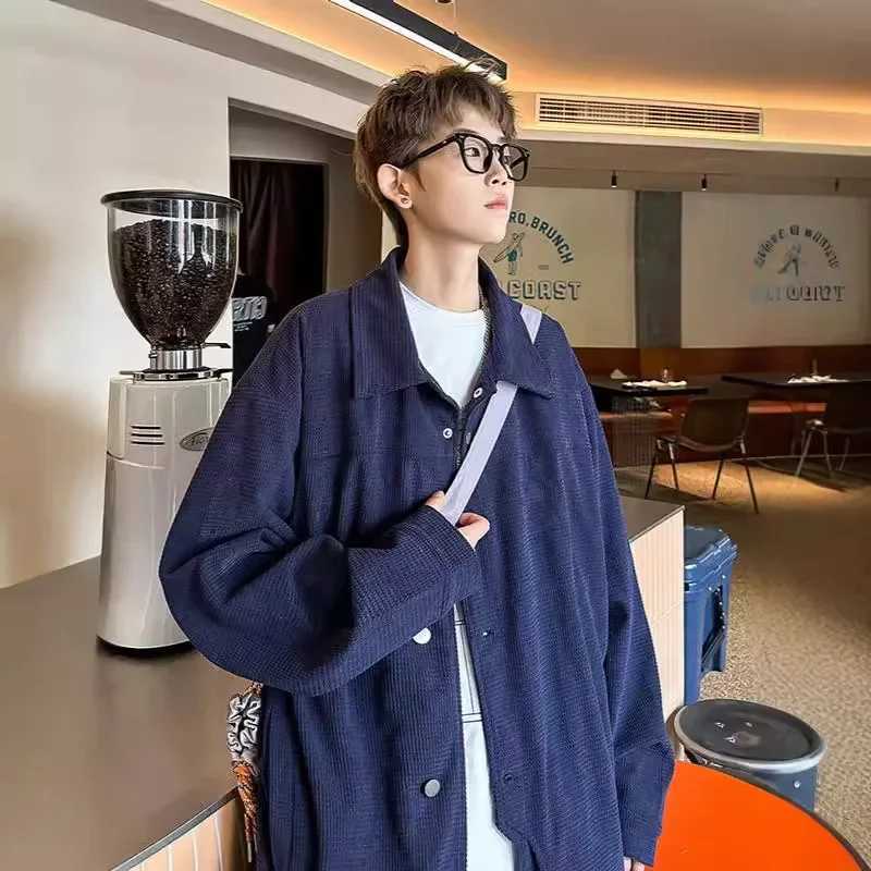 High end khaki jacket suitable for couples loose fit pilot shirt style oversized unconventional fit jacket W241111