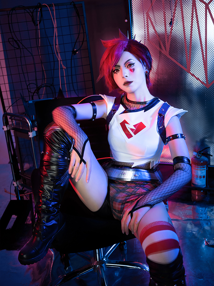 ROLECOS Game LOL Heartache & Heartthrob Vi Cosplay Costume LOL Valentine's Day New Skin Women Combat Costume Halloween Full Set