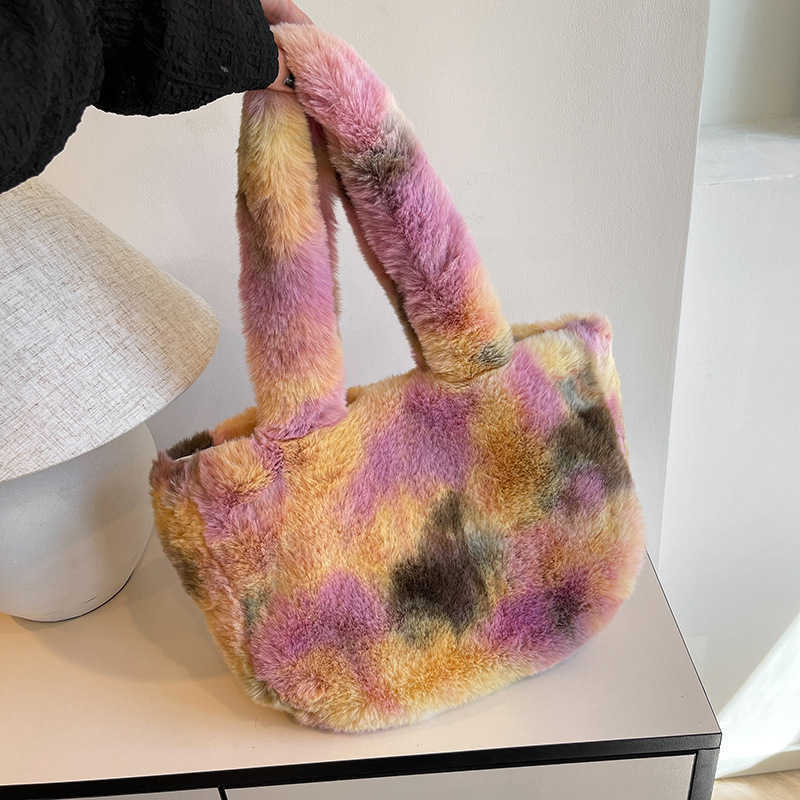 Winter Fur Bags Women Contrasting Color Handbag Large Capacity Single Shoulder Commuting Plush Armpit Tote Bag 241111