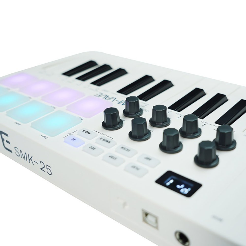 M-VAVE 25-Key USB MIDI Controller 8 RGB Drum Pads Bluetooth Backlit Trigger Pads SMK25 Midi Keyboard Controller 6.35mm Pedal