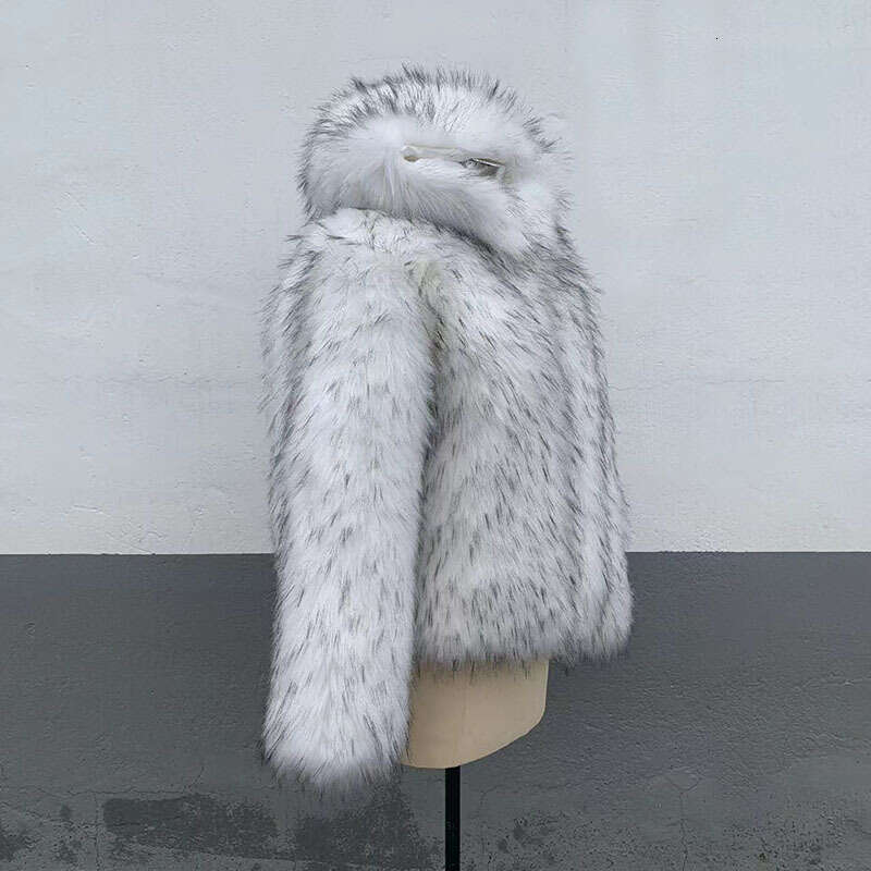 shanshi fur coat women Winter women's high-quality imitation raccoon fur coat, luxurious loose fitting hooded thick warm oversized coat