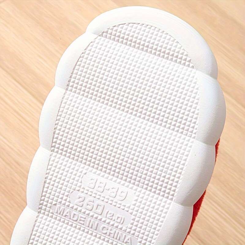 Comfy Christmas Tree Pattern Hollow Out Slides Soft, Non Slip, Thermal, Fuzzy, Casual, Indoor, Bedroom Shoes Men - Perfect for Cold Winter Days