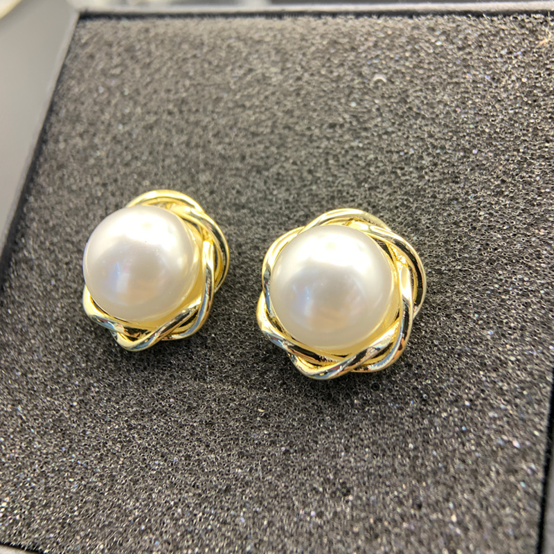Stud Earrings 925 sterling silver Stud women 18K gold plated earrings classic popular pearl Stud luxury jewelry