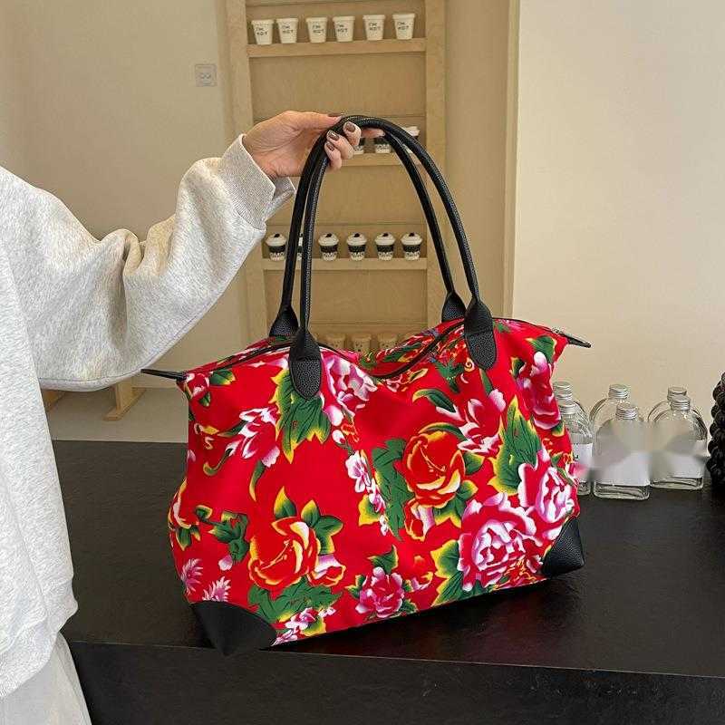 Short Distance Travel Bag Womens Lightweight Small Bag Fashion Chinese Printed Travel Handbag Portable Small Fitness Bag for Going Out