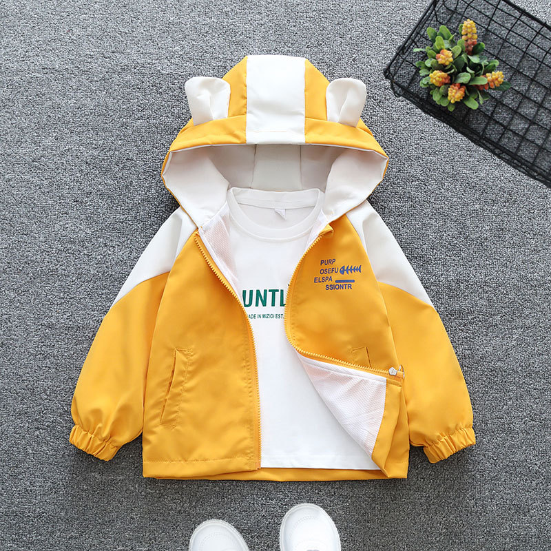 Designer Children's cartoon jacket 2025 new yellow windbreaker children's hooded casual spring and autumn collection free shipping
