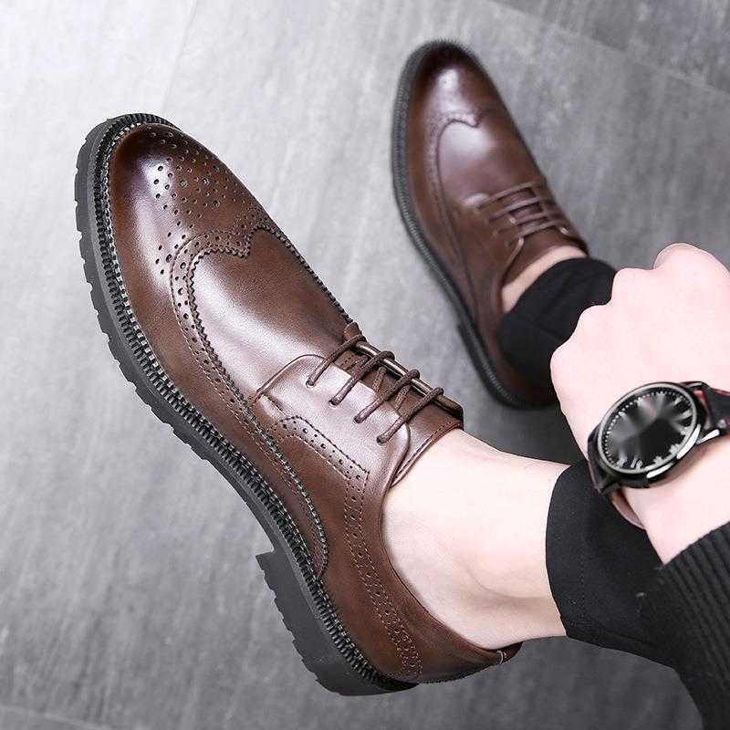 Black Men Dress Shoes Mens British Versatile Pointed Casual Shoes Business Sculpture Model Mens Leather Shoes 241009