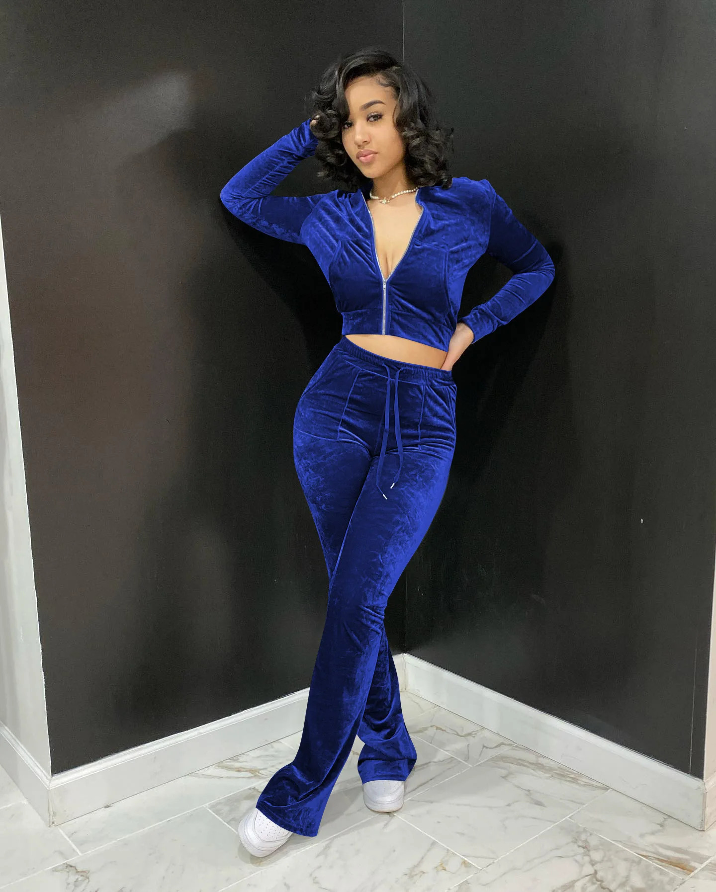 Autumn Winter Velvet Outfit Sexy Women Two Piece Matching Set High Street Casual Tracksuit Hooded TopFlare Pants 241111