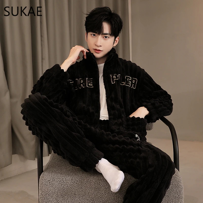 SUKAE L5XL Chubby Thermal Zipper Pijamas Boy Leisure Man Sporty Sleepwear Big Size Men Pajamas Winter Thick Velvet Coral Pajama 241111