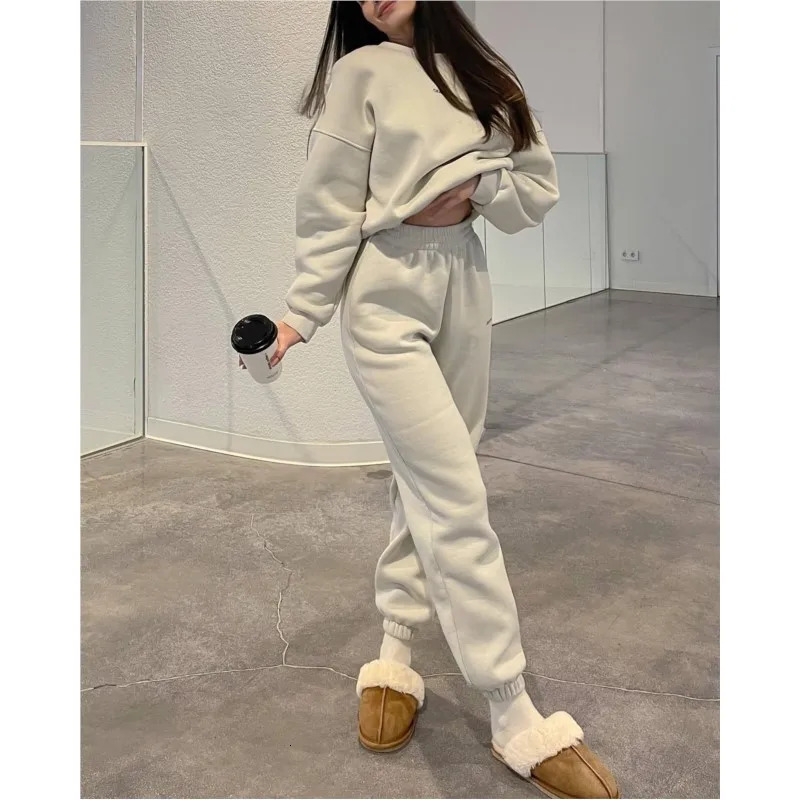 Hoodies And Pants Hoodies Set Clothes Women Two Pieces Sweatshirts trousers sets for women 2 pieces Woman clothing Outfits 241111