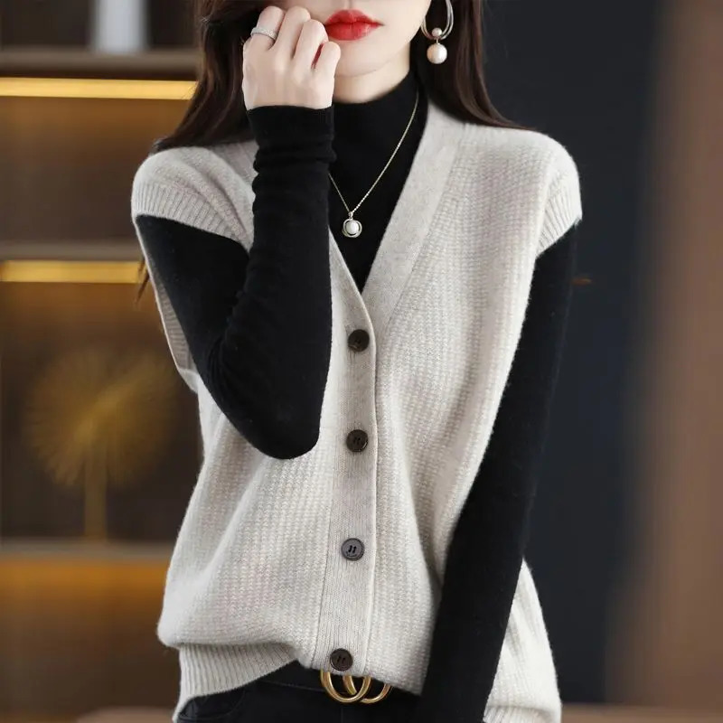 Womens Autumn Winter Vneck Solid Color Knitted Cardigan Button Korean Loose All Match Sleeveless Sweater Vest Tops 241111