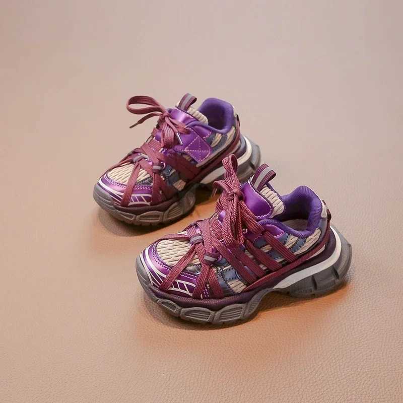 Childrens Sneakers Chunky 2024 New Girls Basketball Shoes Fashion Versatile Kids Maternal Boys Sports Shoes for School Breathable X250409
