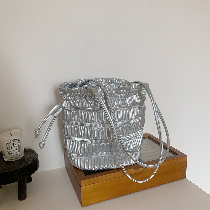 Silver Pleated Drawstring Shoulder Bucket Bags Women Designer Soft PU Leather Small Handbags Female Casual Purse Underarm Bag