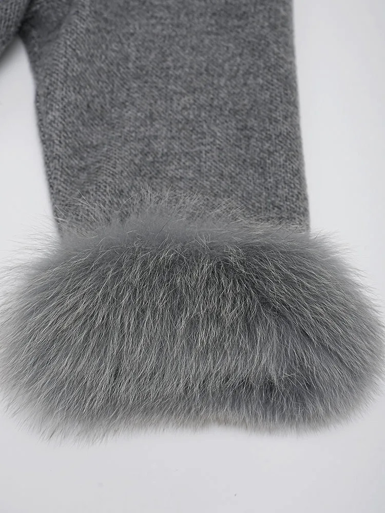 EOEN Fashion Womens Brown Wool With Notched Collar Loose Waist Belt Fury Long Short Sleeved Blended Coat Autumn/Winter 2025 Collection