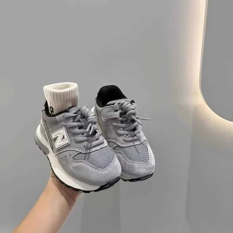 Childrens mesh sports shoes comfortable and breathable childrens running shoes boys and girls casual shoes students soft soled non slip shoes X250409