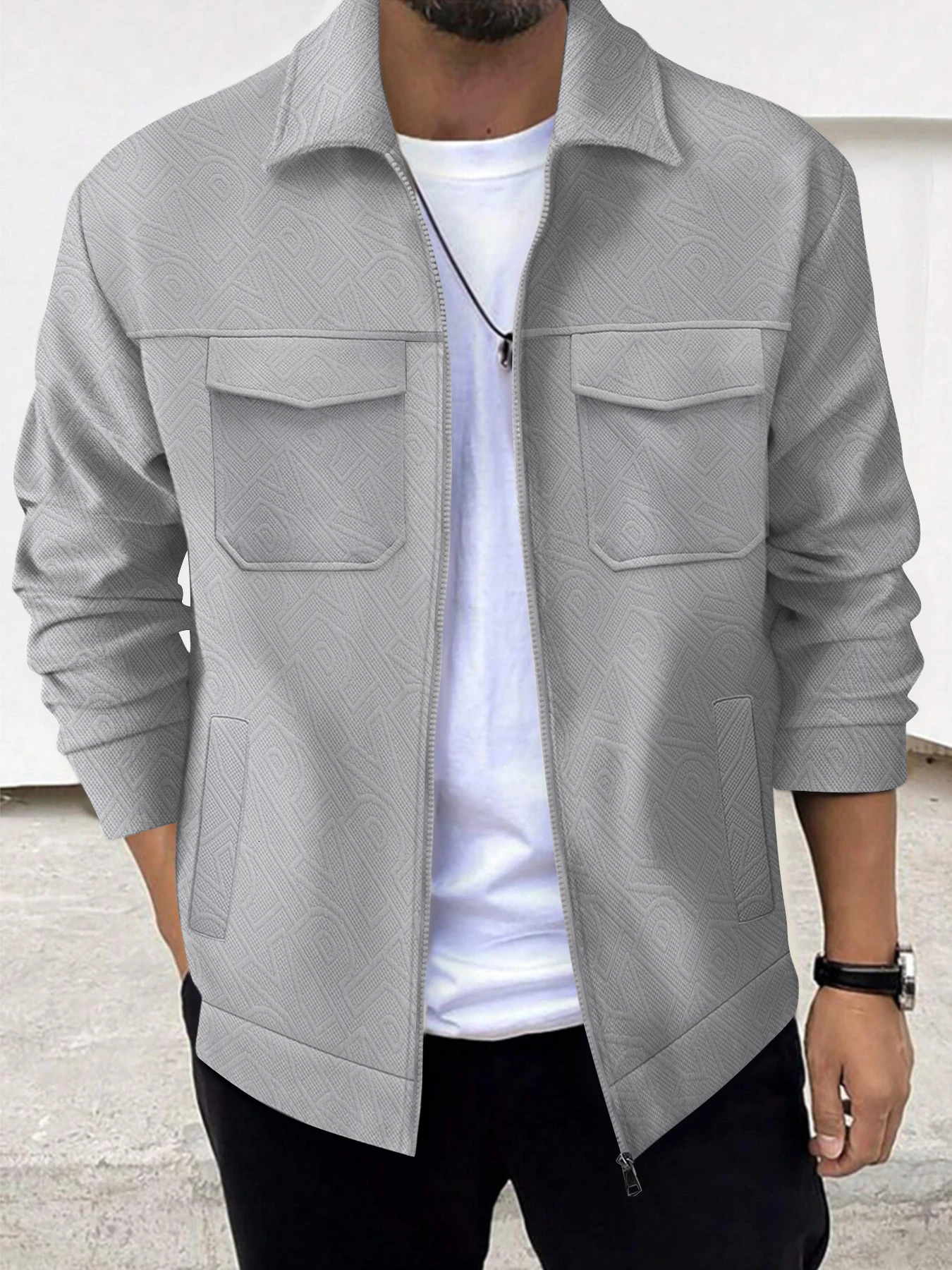 Autumn and winter mens business casual jacket trend fashion solid color lapel pocket zipper thick longsleeved top 241108