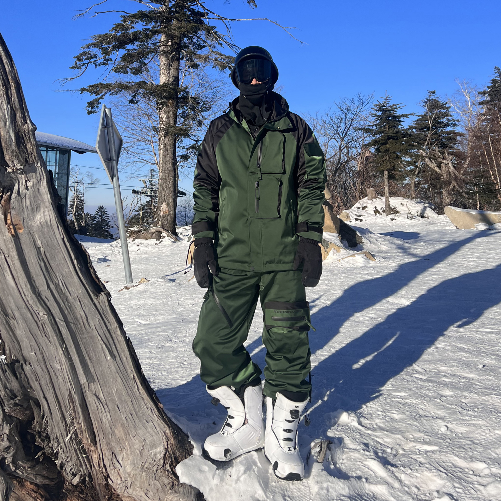 Functional Style For Men And Women With Waterproof Warm Thickened Loose Fitting Single Double Board Ski Suit Clothes