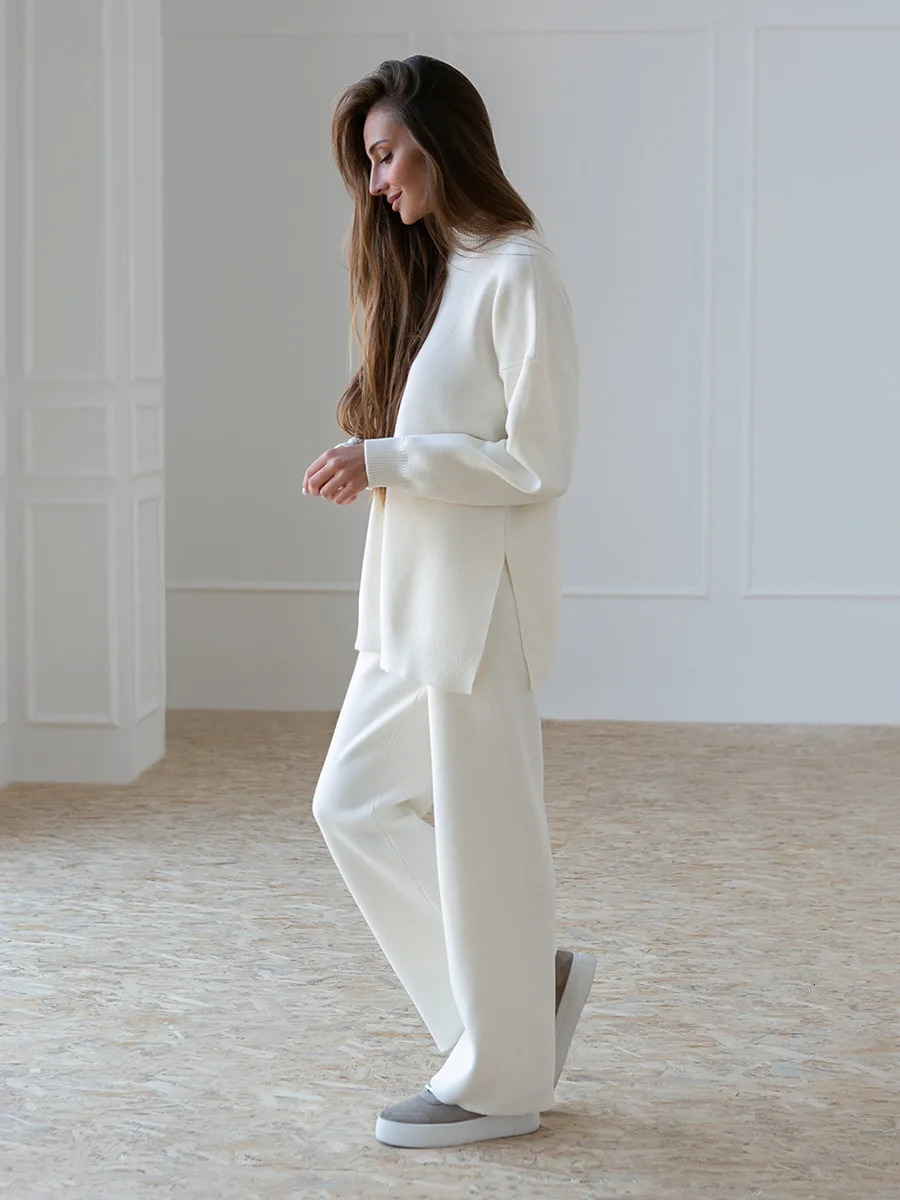 Bornladies Winter Thick Women Knitted Suits Soft 2 Pieces Sets Female half turtleneck Sweater Wide Leg Pants Knitted Outfit 241111