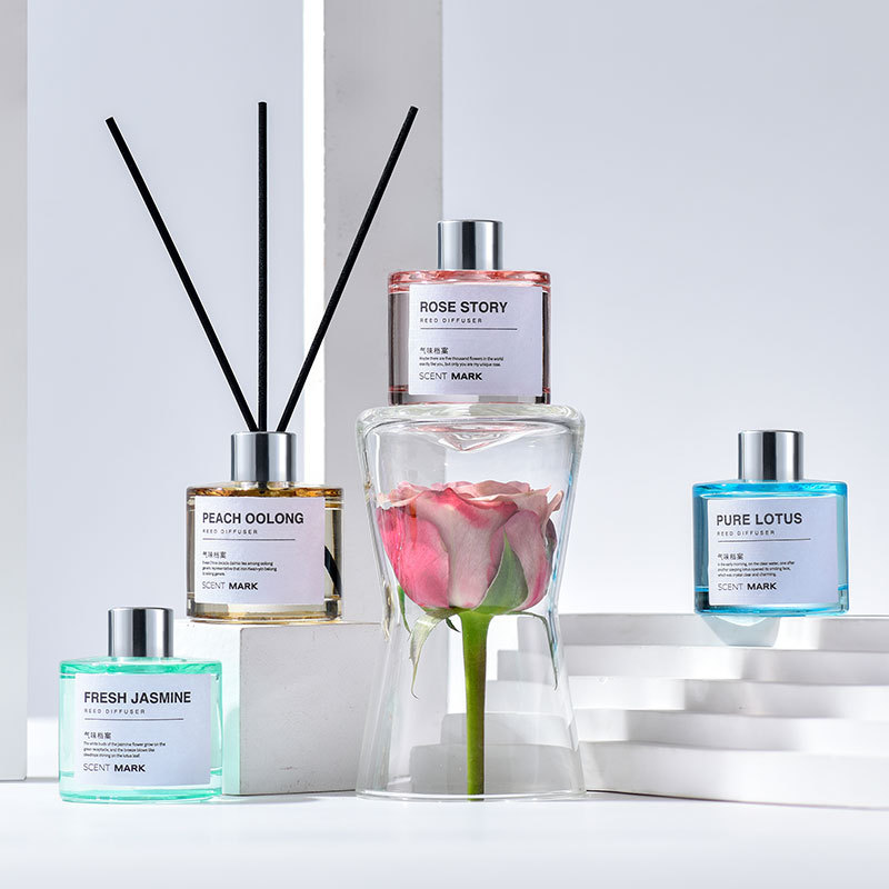 Lavender Bedroom Liquid Aromatherapy 50ml/100ml Jasmine Reed Diffuser Sets Hotel and Household Fragrance with Sticks Rose Suit