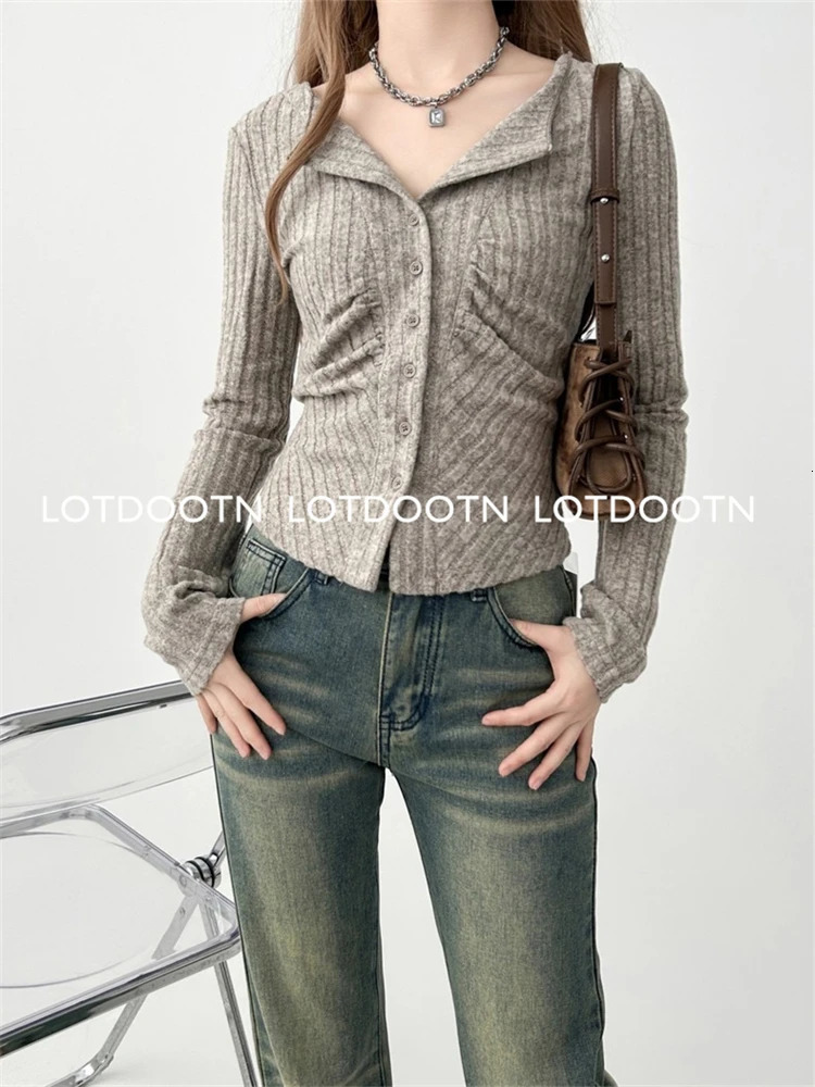 LOTDOO Autumn Womens Lace Button Front Collar Long Sleeve Korean Y2k Style Ultra Thin Knitted T-Shirt 241111