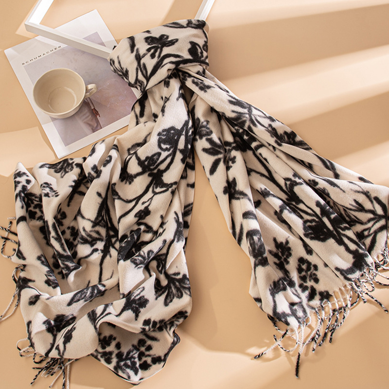 Autumn/Winter New Girl Style Printed Scarf Warmth and Thickened Imitation Cashmere scarf