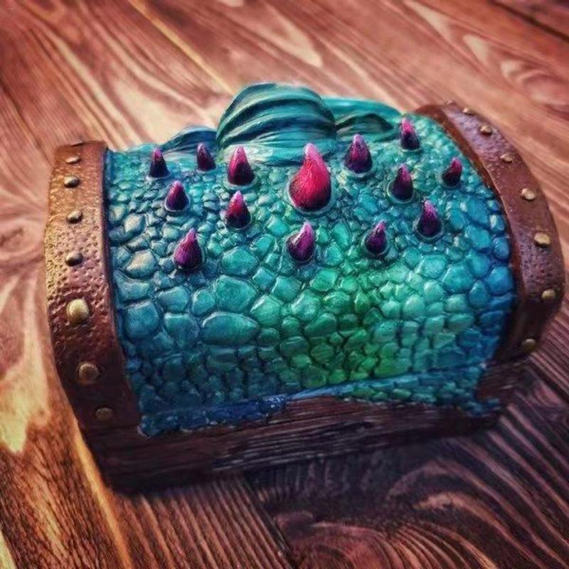 Funny Mimic Dice Box Complete Double-Colors Dice Sets Compatible With Shiny Eyes RPG Table Games Home Decorations