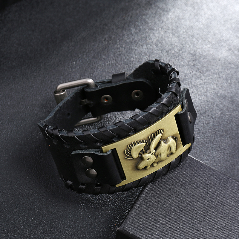 Totem Design Charm Wide Leather Bracelet Nordic Viking Rune God Deer Men's Bracelet Punk Leather Woven Accessories Party Jewelry