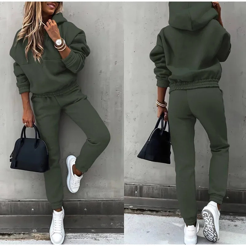 Hoodies Suit Autumn Winter Solid Casual Tracksuit Women Fleece 2 Pieces Set Sports Sweatshirts Pullover Home Sweatpants Outfits 241111