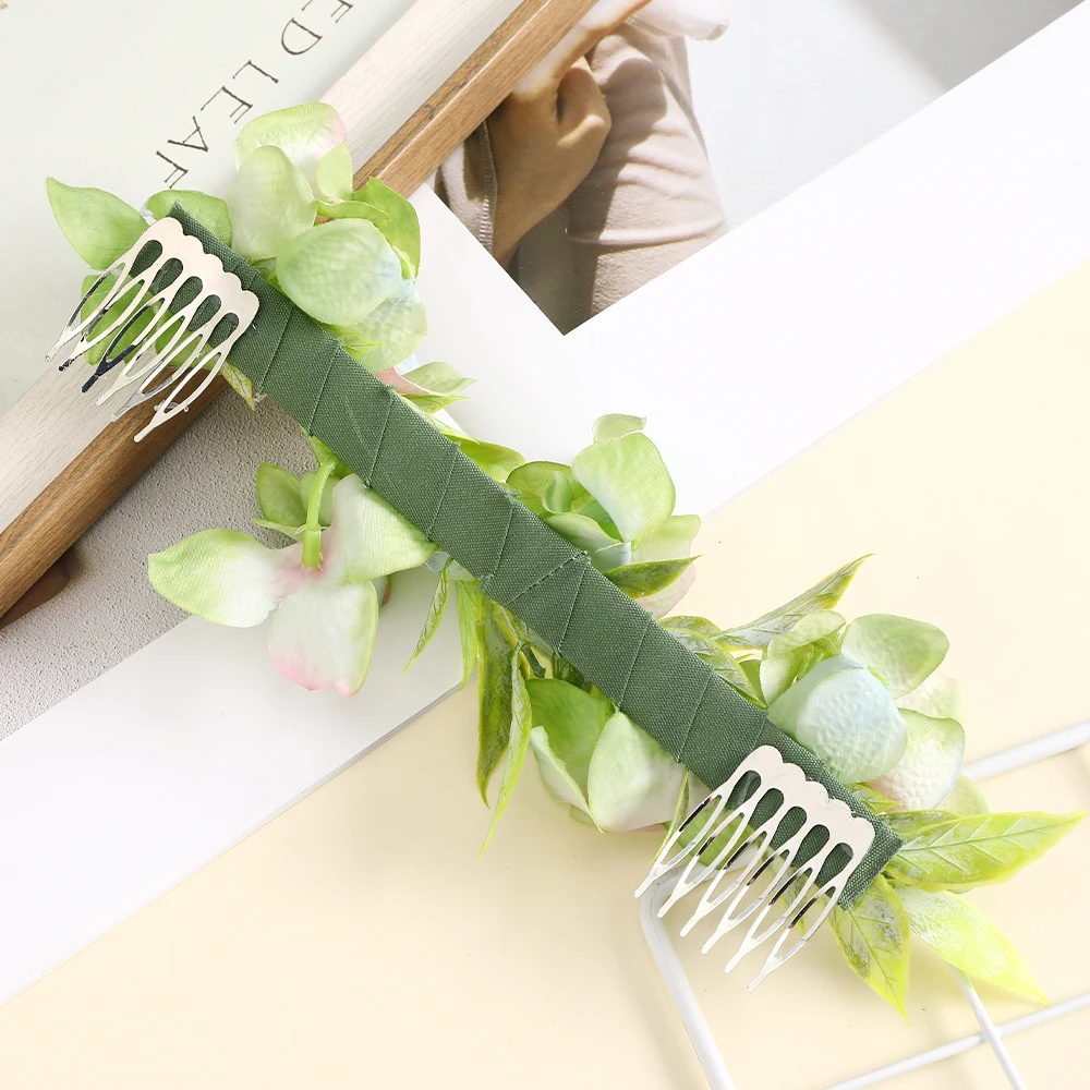 Bride Flower Hair Combs Wedding new Headwear Romantic Rattan Floral Hairpin Hair Comb Clip Back of Head 2025 Women Hair Accessories