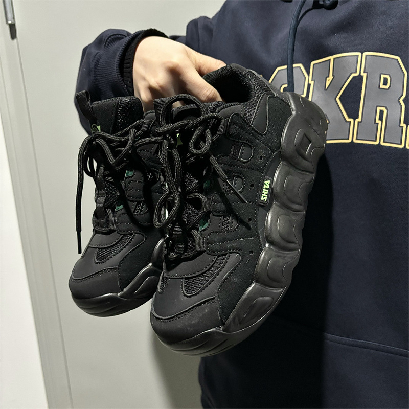 Women's and men's New Korean Casual Versatile Retro Sports Shoes Free Shipping.