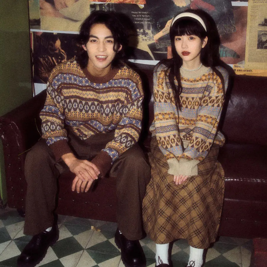 Contrasting Color Lazy Style Loose Couple Jacquard Knitted Sweater Retro Causal High Street Sweaters Jacket Men Women Pullovers 241111